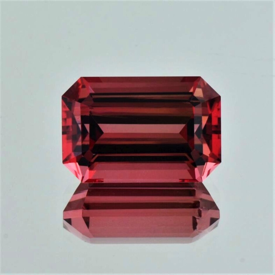 Turmalin octagon orange-rosarot 19,23 ct.