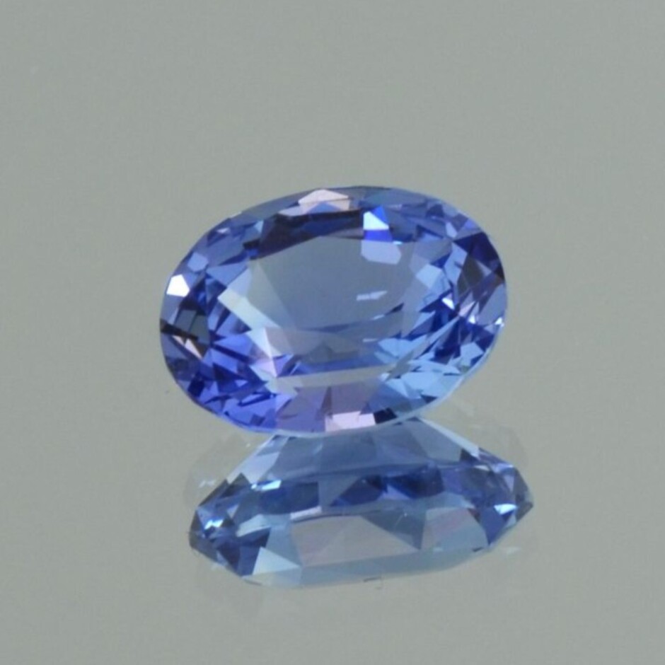 Sapphire oval blue untreated 2.60 ct.