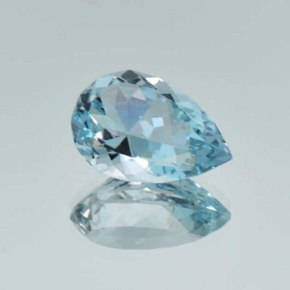 Topas Tropfen hellblau unbehandelt 7,24 ct