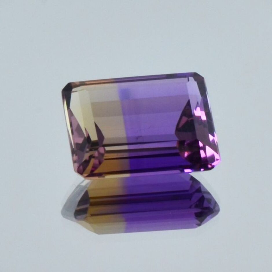 Ametrine octagon violett+gelb 18.98 ct.