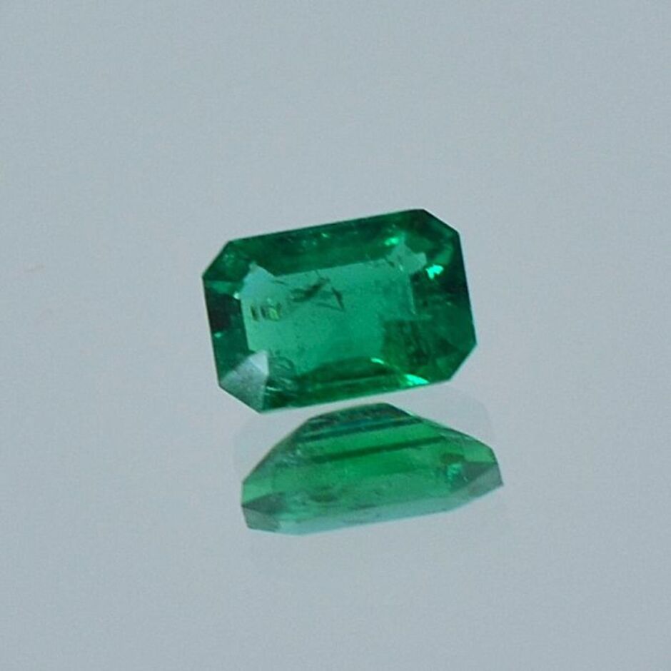 Smaragd octagon grün 0,50 ct.