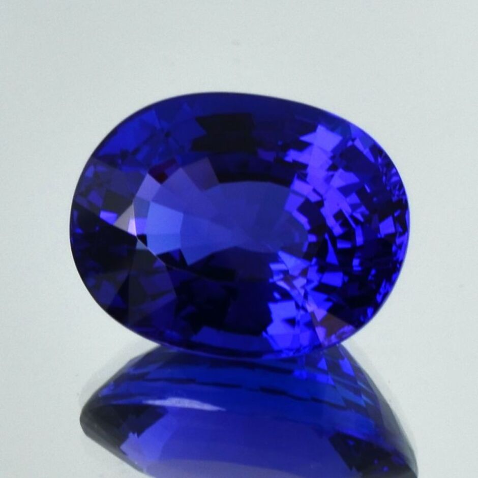 Tansanit oval intensives Blau 25,04 ct.