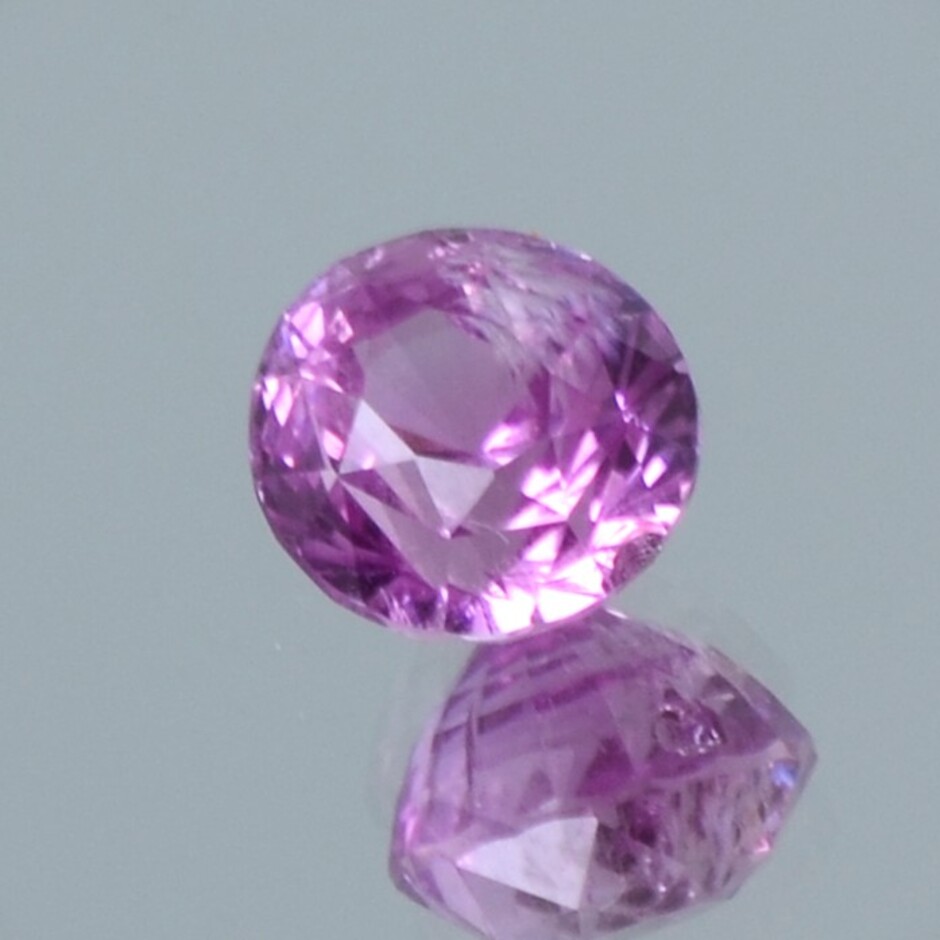 Saphir oval purpur-pink unbehandelt 2,18 ct.